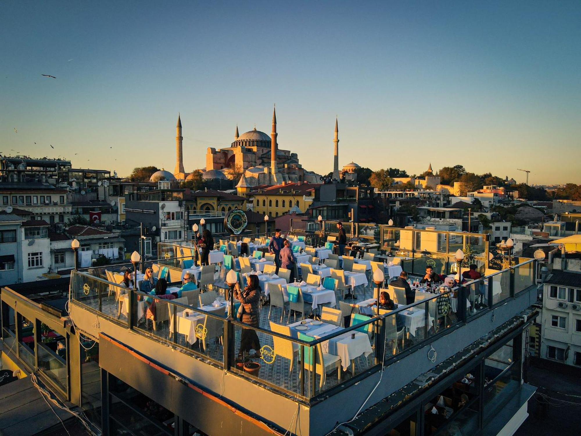 Otel Byzantium Comfort 3*